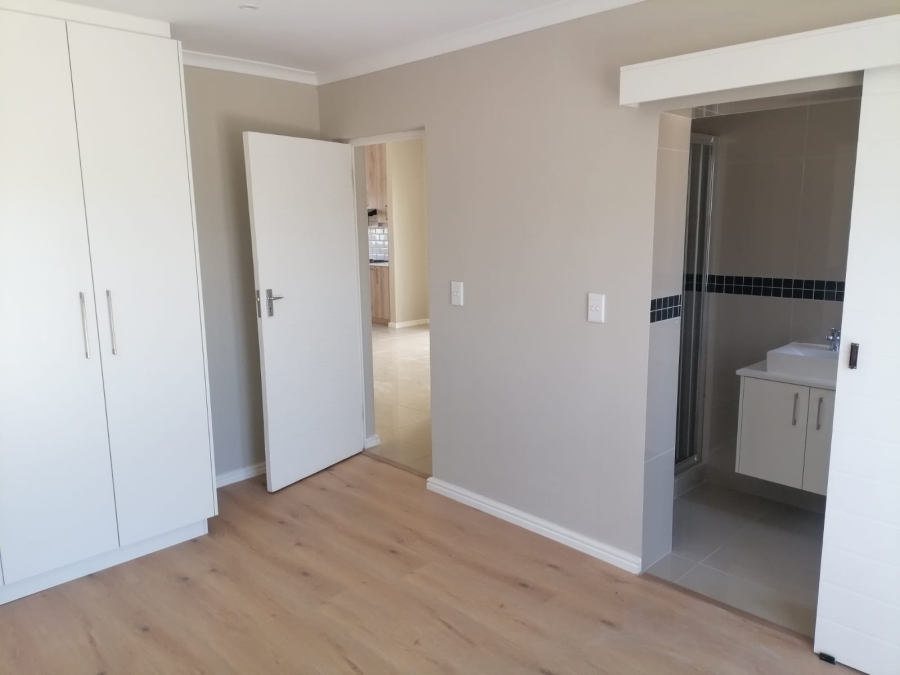 3 Bedroom Property for Sale in Tweespruit Estate Western Cape